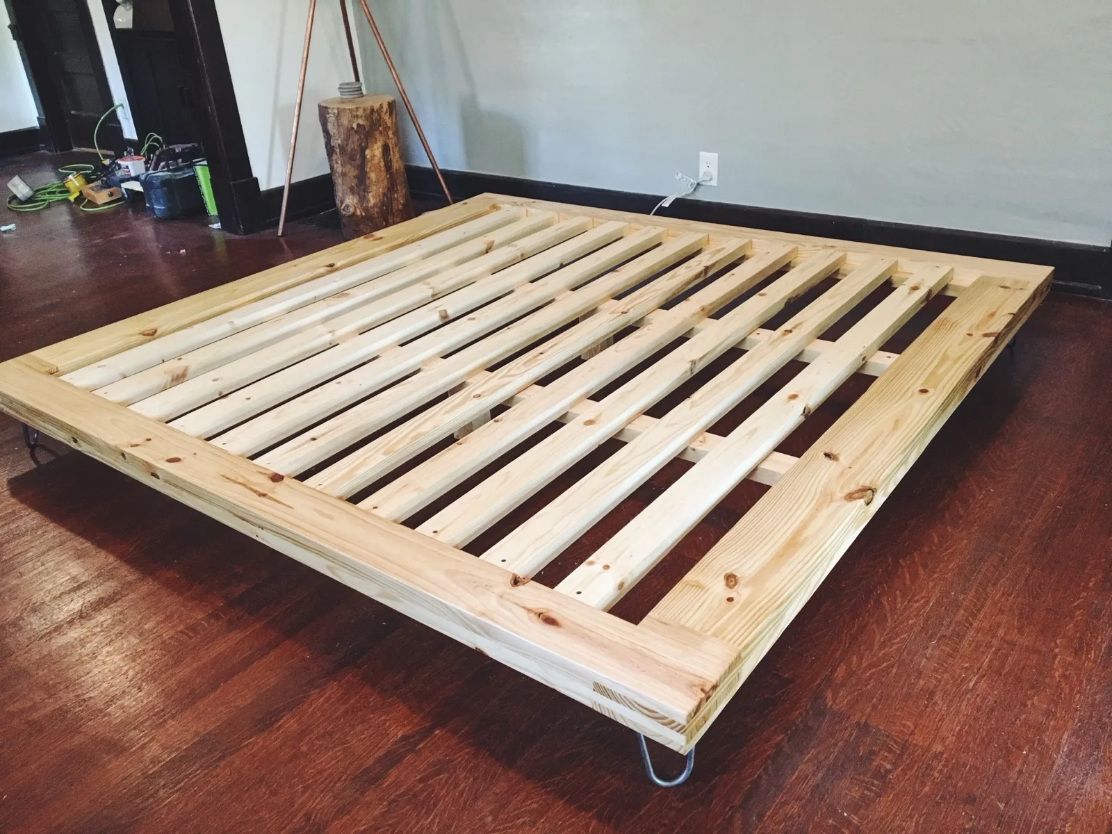 Hairpin-leg platform bed frame with wood slats